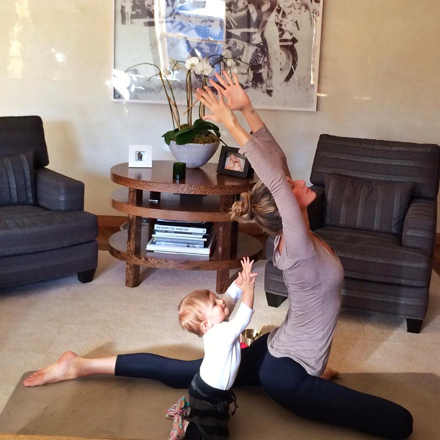 Una bonita foto de Gisele junto a su hija Vivian Lake, que imita cada paso que da su madre.