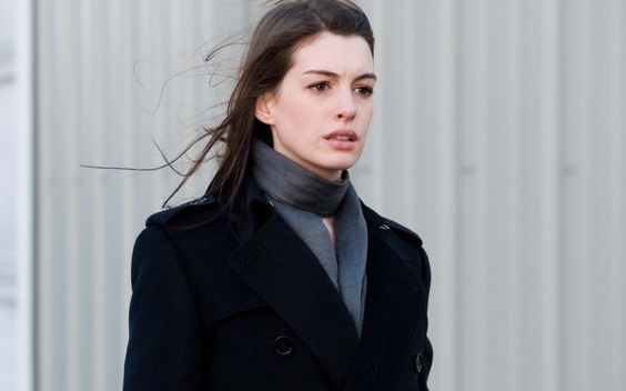 Anne Hathaway fue protagonista de 'Passengers' con su papel de Claire Summers.
