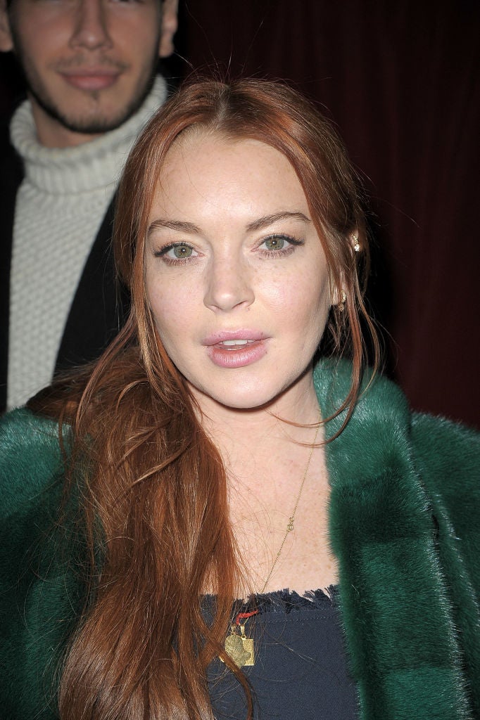 Todos sabemos que la actriz Lindsay Lohan ha tenido más de un problema con la justicia y las drogas por los que ha sido arrestada e internada en centros de desintoxicación. En cuanto a la adicción al sexo ella nunca se ha pronunciado. Sí lo hizo su ex novio Riley Giles en 2007, quien aseguró en una entrevista que Lohan era ninfómana.