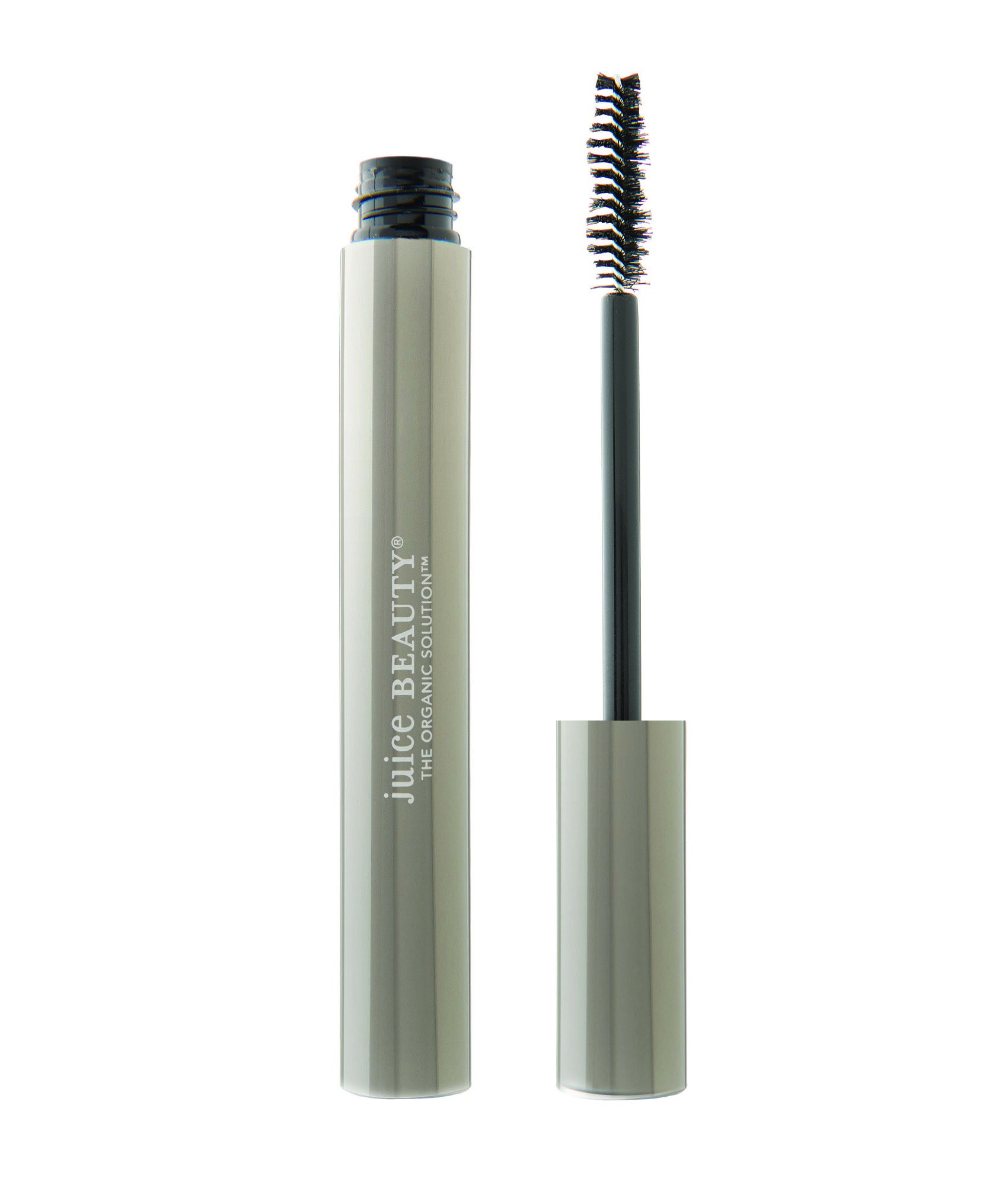 Máscara de pestañas con un 63% de ingredientes orgánico. Cuenta, con aloe y ceras botánicas, y con glicerina, almidón de tapioca y cera de carnaúba, todos ellos orgánicos. También incluye resina de pino, que no se cultiva orgánicamente pero es natural. (28€, de venta en exclusiva en www.jcapotecari.com)