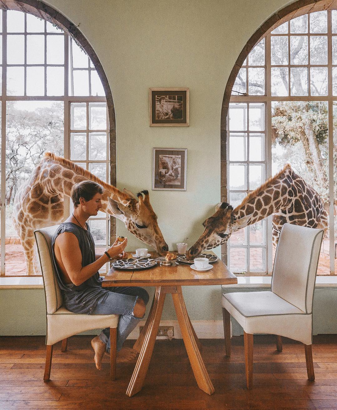 @doyoutravel. Junto a su novia, forman el tándem perfecto para ser la pareja viajera por excelencia. Sus preciosas fotos nos acercan un poco más a esos lugares que aún nuestros ojos no han visto.