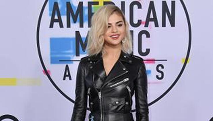 Fotos: Los looks más sorprendentes de los AMA's 2017