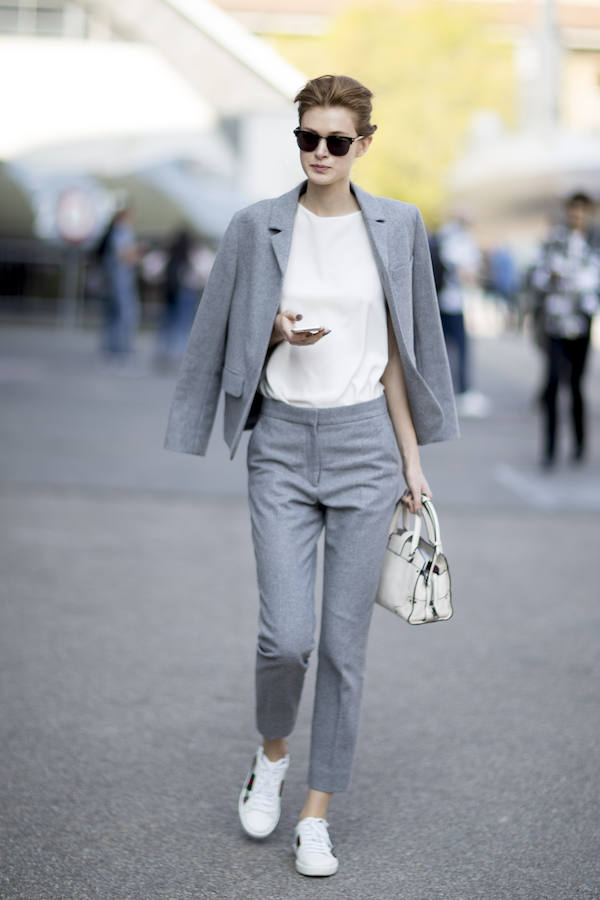 Hazlo también con prendas deportivas: zapatilllas, camiseta e incluso una sudadera