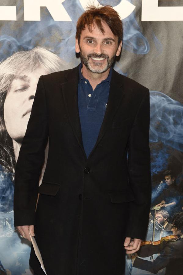 "Hace casi un año murió mi perro, tuve una ruptura sentimental y murió un familiar; todo me hizo tocar fondo" aseguraba en una entrevista el actor. Pero con la ayuda del psiquiatra consiguió salir adelante.