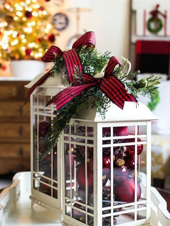 Los adornos transparentes también se prestan para todo. Además de tener una decoración única, podrás utilizarlos para otra ocasión.