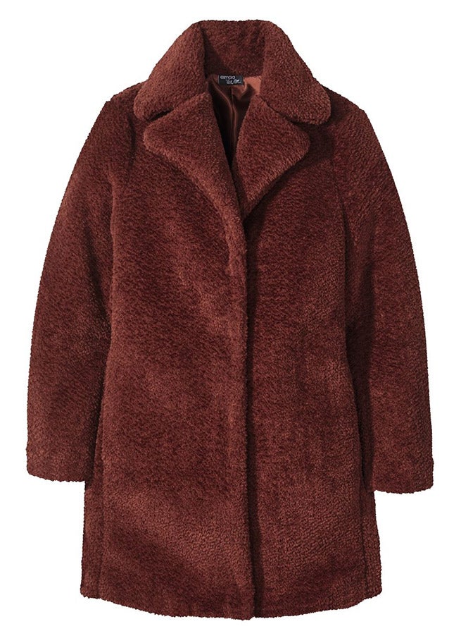 El abrigo de Lidl, cuesta 24,99 euros y muchas influencers se han hecho ya con él.