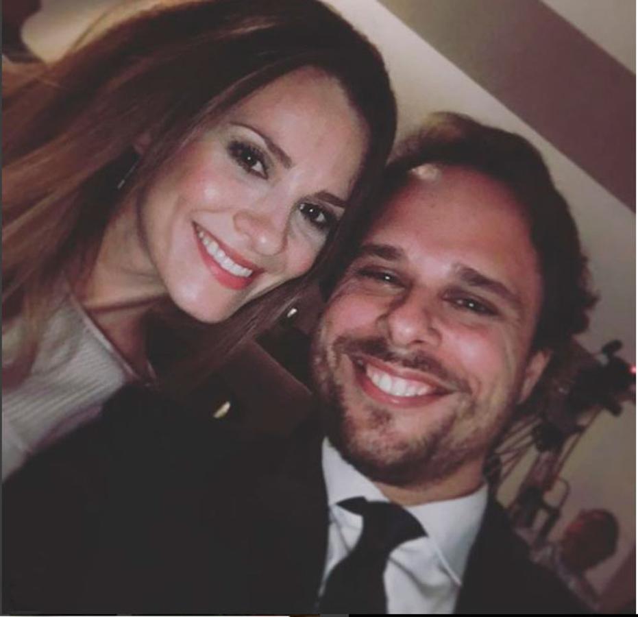 Después de su divorcio de Dani Mateo, Elena Ballesteros decidió volver a casarse. La actriz dio el 'sí, quiero' a Juan Antonio Susarte el 14 de julio.