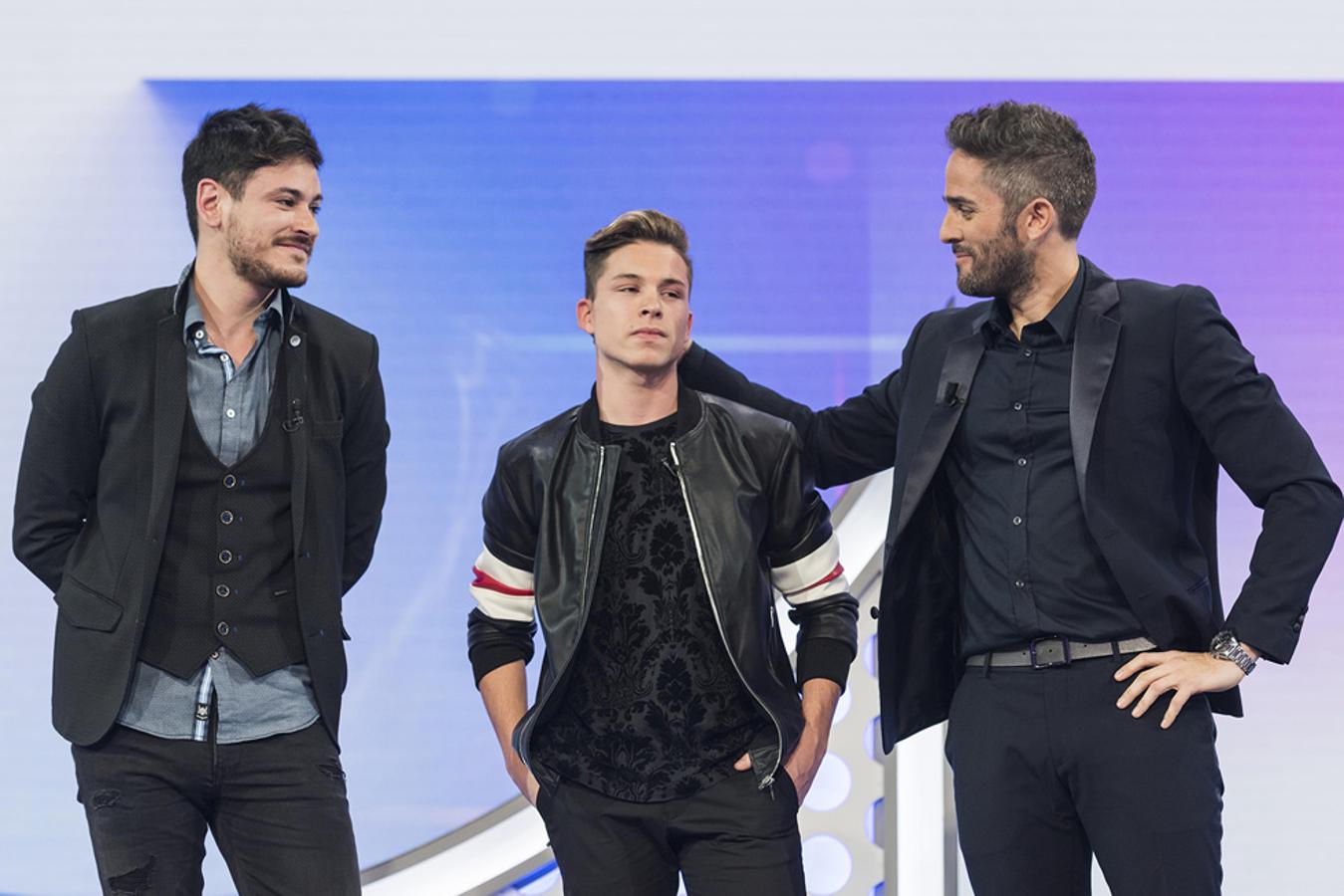 Los profesores salvaron a Alfred y los compañeros a Ana Guerra.