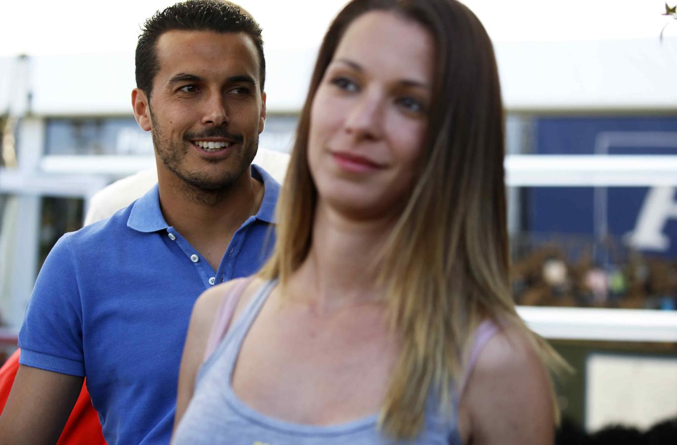 Unas imágenes de Pedrito besando a otra mujer forzaron, en el mes de septiembre, a que Carolina Martín declarase que llevaban meses sin vivir juntos.