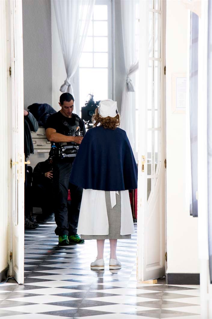La actriz Carmen Maura rodando una de las escenas del anuncio de Campofrío en Navidad, llamado Amodio.