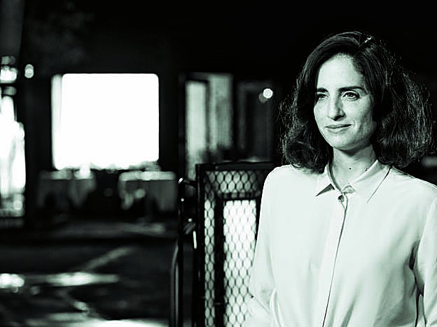 La diseñadora Carolina Herrera durante el rodaje del spot publicitario de su perfume 'Good Girl'.