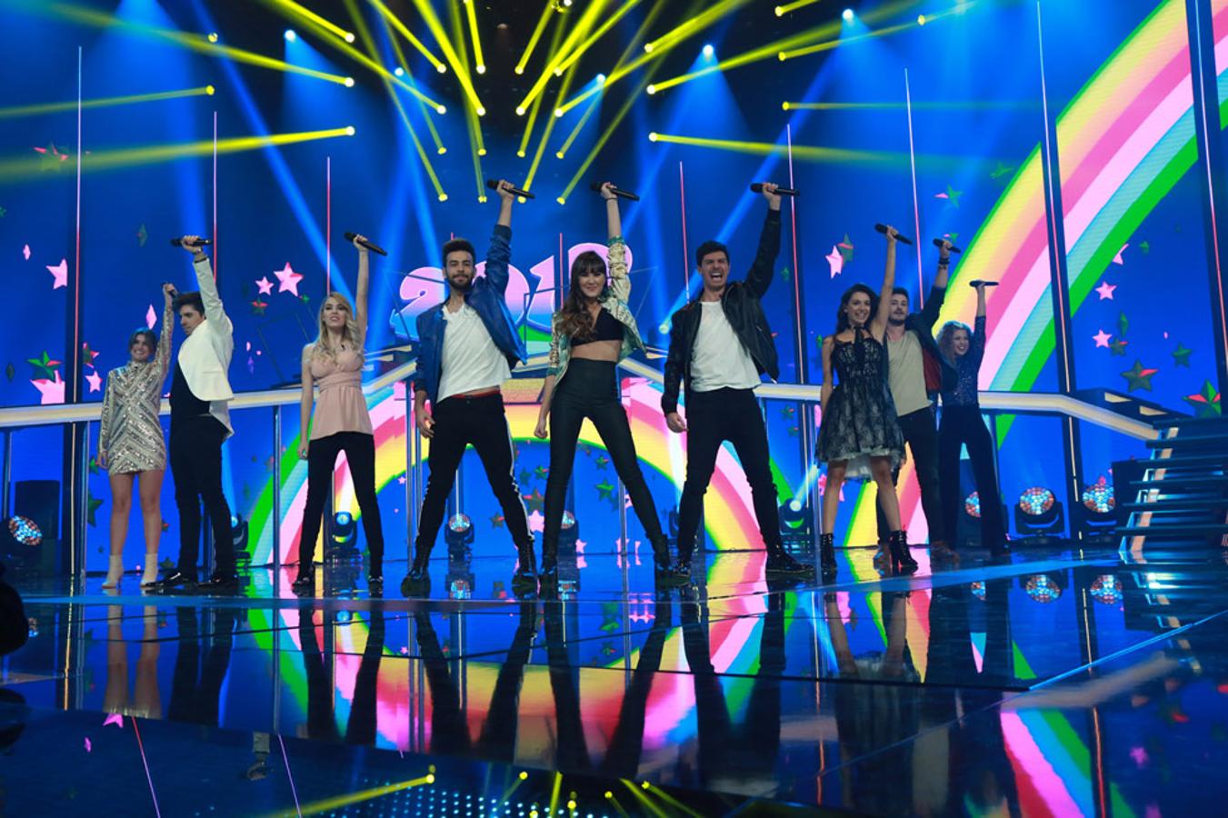 "Hoy puede ser un gran día" de Serrat fue el tema escogido para dar el pistoletazo de salida a la gala 9 de 'OT 2017'.