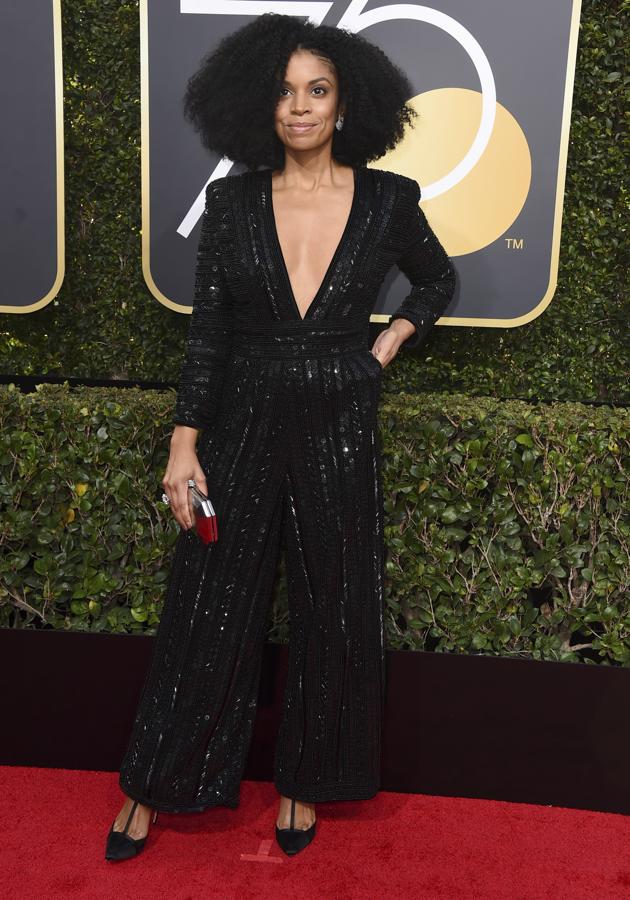 Susan Kelechi, con mono joya negro,