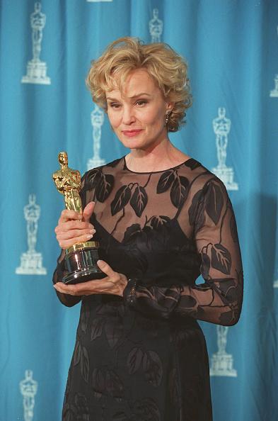 Jessica Lange ha recibido numerosos premios a lo largo de su carrera. Pero el premio Oscar a Mejor Actriz es uno de los más aclamados de Lange. Lo consiguió en el año 1995 con 'Cielo azul'.