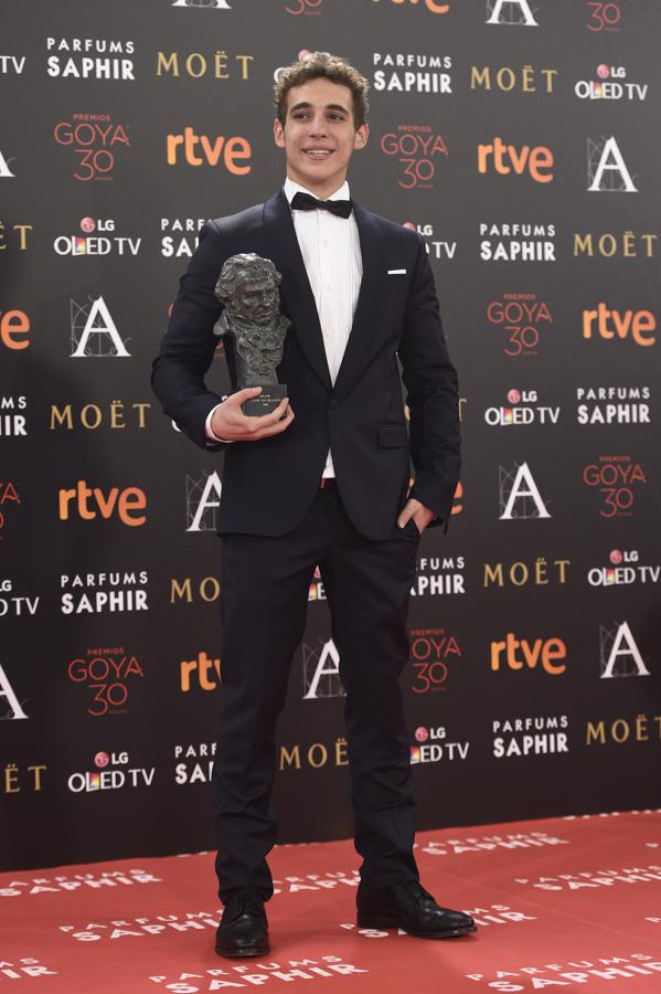 Miguel Herrán fue ganador en la categoría de mejor actor en los Premios Goya 2016 por 'A cambio de nada'.
