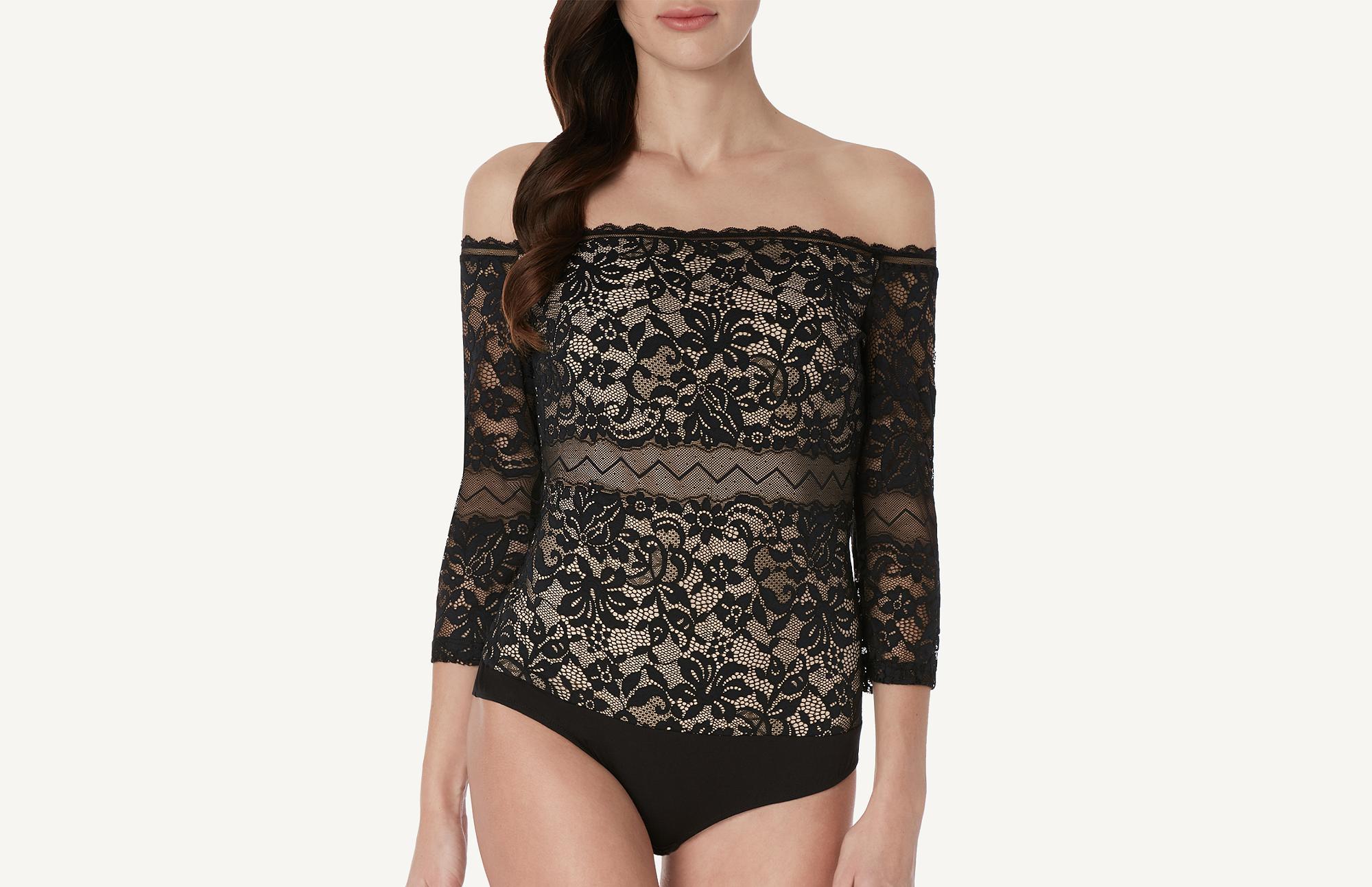 Este body con escote Barbot de Intimissimi (39,90 euros) será tu prenda fetiche en las noches de verano, ¿hay algo más sexy que lo que no se ve y se imagina? ¡No!