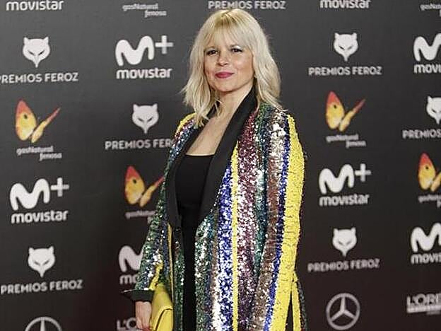 Galería. Lluvia Rojo, entre las peor vestidas de los Premios Feroz.