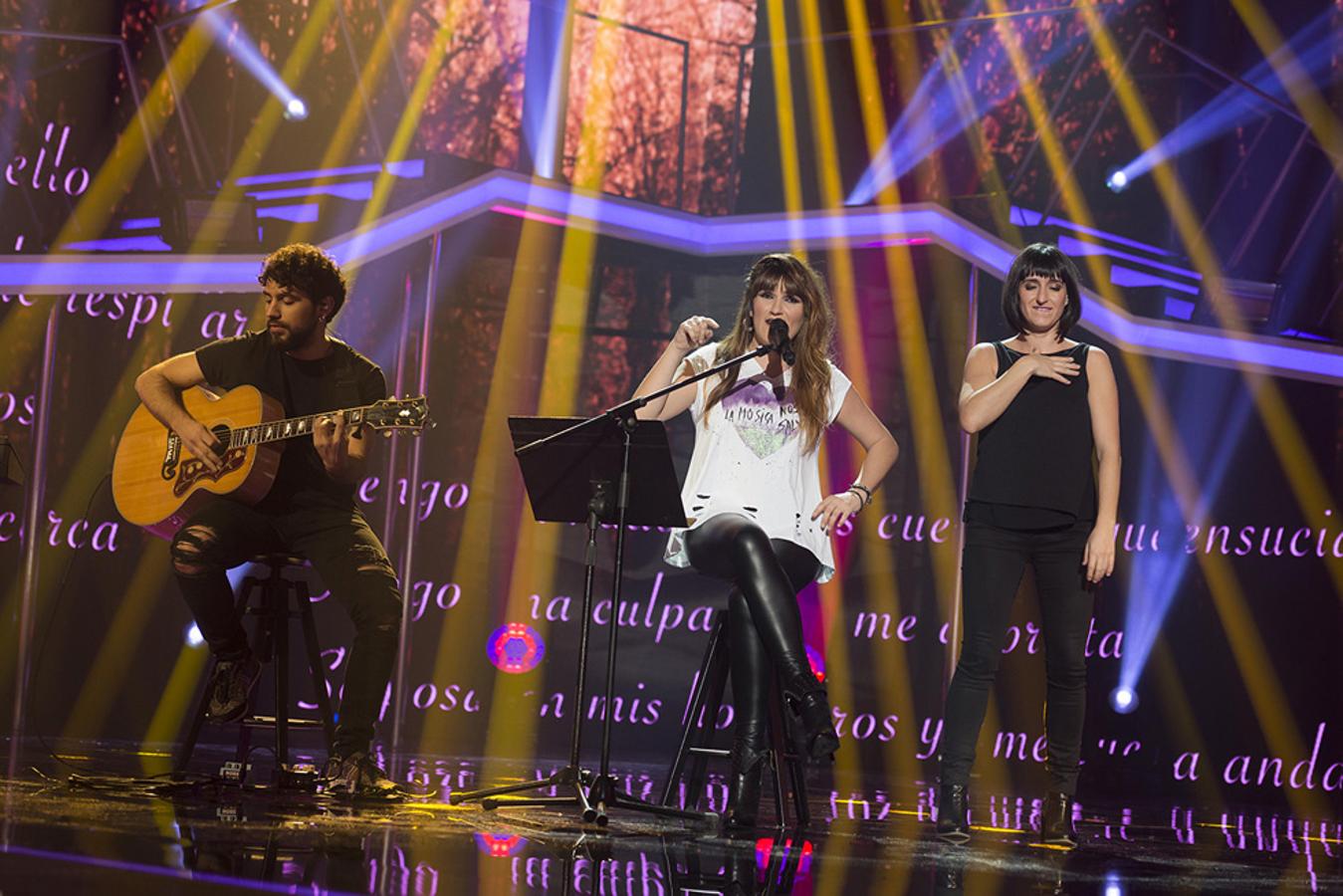 Presentó su nueva canción en OT 2017.