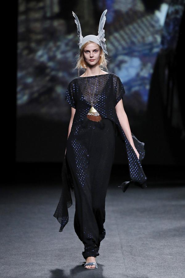 Sorpresa en el sexto puesto de lo más comentado en Instagram durante la MBFWM: el desfile de Ailanto.