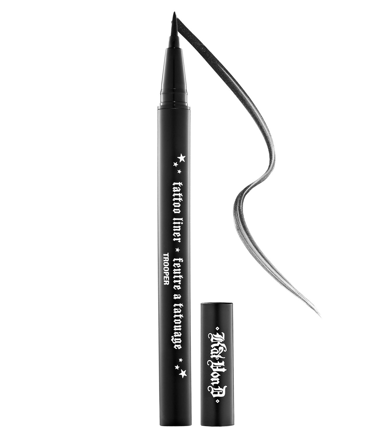 Eyeliner Líquido Tatoo Liner de Kat Von D. Lápiz de ojos líquido con un innovador aplicador y una fórmula vegana. (20€, Sephora)