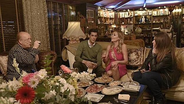 Ana Obregón, Lucía Etxebarría y Víctor Janeiro durante su visita a la casa de Rappel.