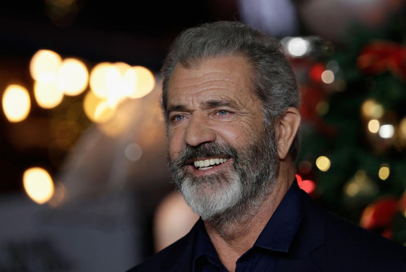 Mel Gibson se decidió probar la técnica del microinjerto y parece que quedó satisfecho con el resultado.