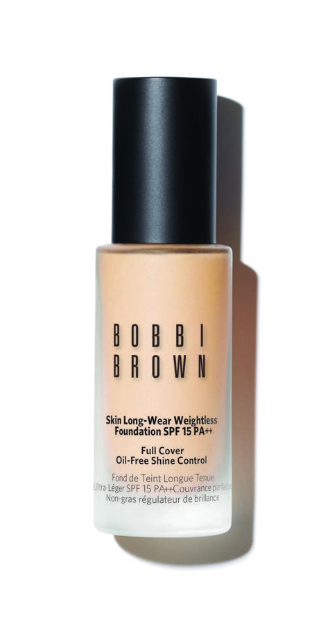 Base de maquillaje Skin Long-Wear Weightless de Bobbi Brown. La cobertura perfecta para la piel, para un uso cómodo todo el día. Fórmula oil-free que ayuda a controlar el brillo. (42€)