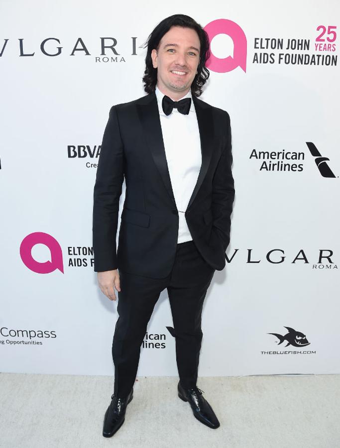 JC Chasez otro de los presentes en la fiesta benéfica de Elton John.