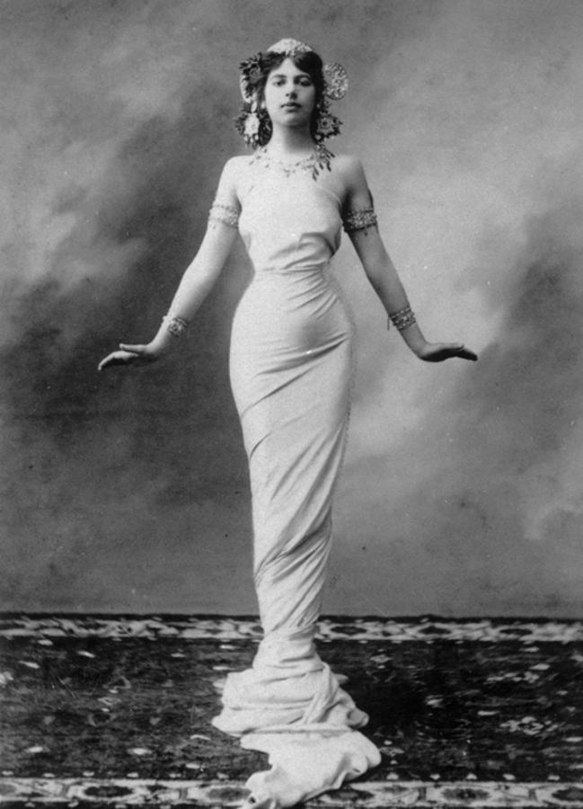 Mata Hari fue ejecutada porque espiaba a los franceses para el gobierno alemán.