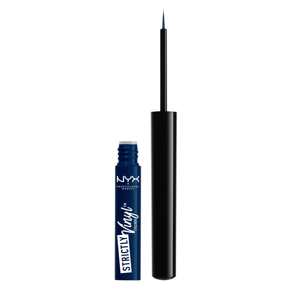 Eyeliner Strict Vinyl de NYX. Eyeliner de colores vibrantes con acabado vinilo, extra brillante y de larga duración. Disponible en 8 tonos. (7,90€)