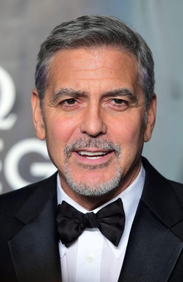 En junio del año pasado George Clooney y Amal Ramzi se convertían en padres primerizos de gemelos a los que han llamado: Ella y Alexander Cloone.