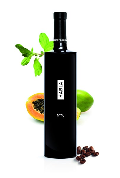 Un vino crianza de 12 meses de 2014 con aromas de frutas tropicales como la papaya o la chirimoya. ¡Exquisito! 22’50 €.