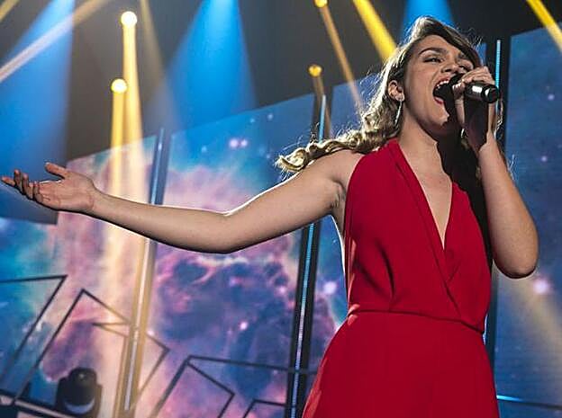 Amaia Romero protesta contra el Photoshop de sus fotos en las revistas.