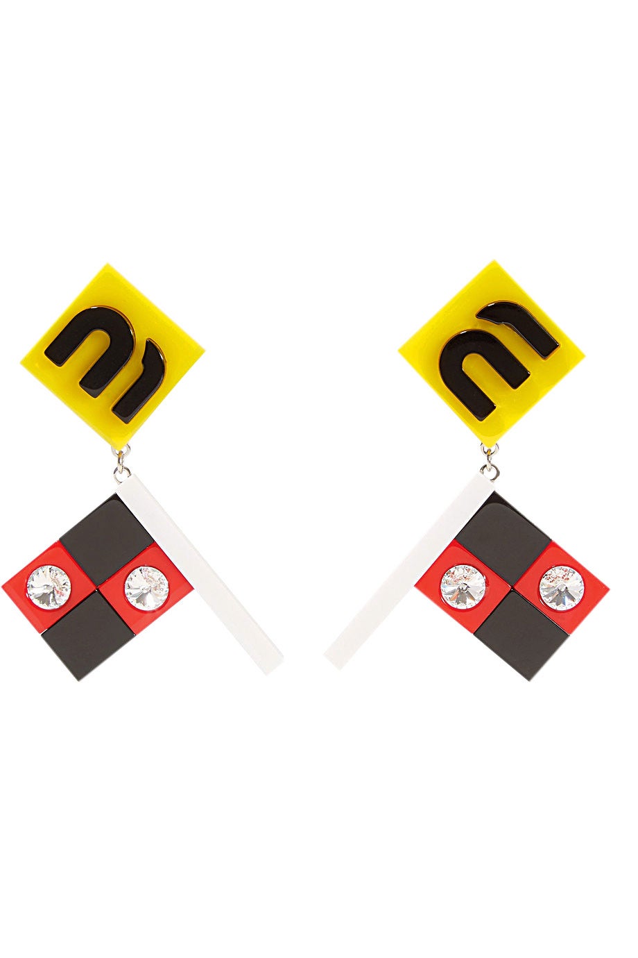 Pendientes de Miu Miu con un aire muy Warhol.