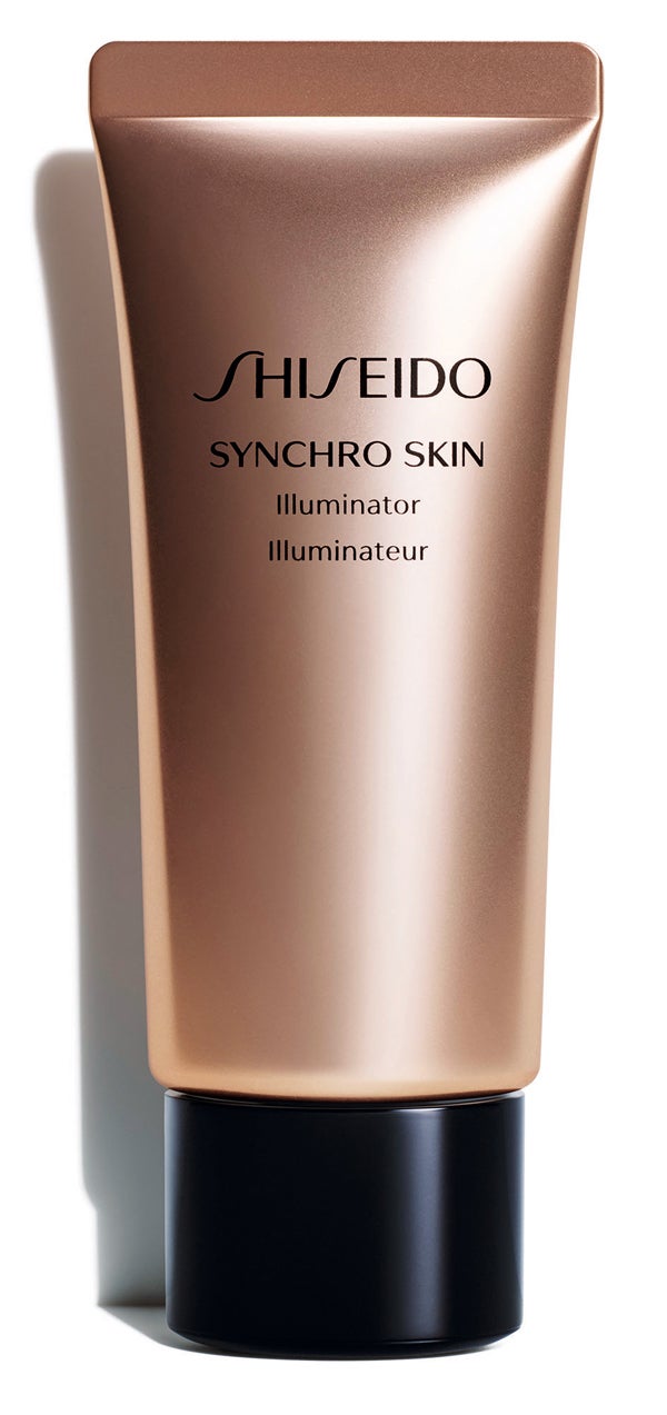 Synchro Skin Illuminator en tono Rose Gold de Shiseido (40€).