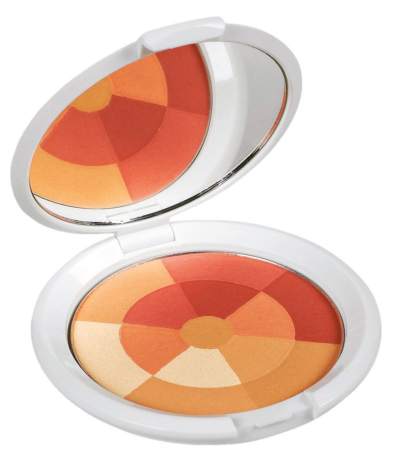 Synchro Skin Illuminator en tono Rose Gold de Shiseido (40€).