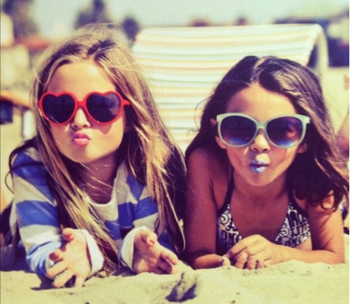 Dedícale a tu mejor amiga alguna de estas bonitas frases. ¡Ella se las merece!