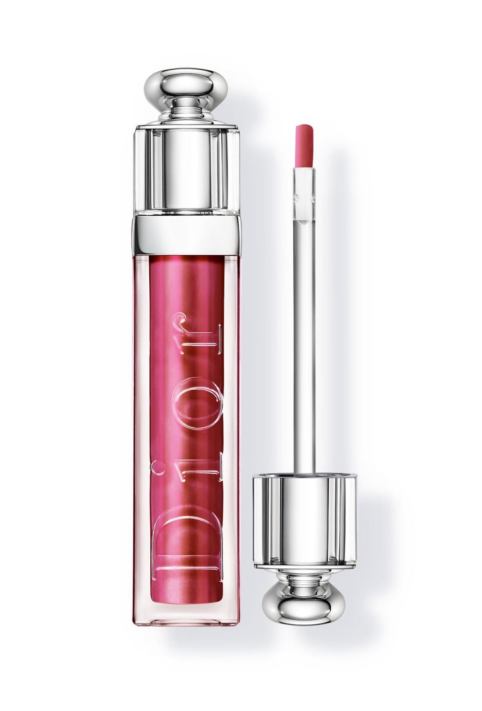 Brillo efecto espejo y voluminizador. Este gloss de labios es ultrahidratante gracias a las esferas de ácido hialurónico concentradas en su fórmula. Sus aceites strech ultrabrillantes se encargan de su efecto glossy. 18 tonos. (30€)
