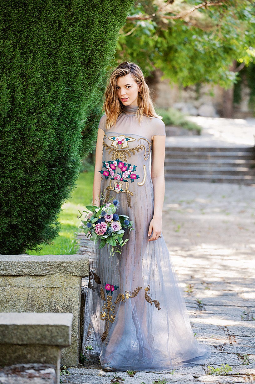 Cristina Duato (modelo) Claves de estilo. Imprescindibles: “Música para cada momento de la celebración, “dress code” para los invitados y adecuar la fiesta al clima y horario en el que se celebra”. Imperdonable: “Una novia con gafas de sol o reloj”. l Novias emblemáticas: “Anna Mouglalis, de Chanel; Sofía Sánchez, de Valentino; y Laura Vecino, de Giambattista Valli”. Una boda: “La de Lulu Figueroa y Adrián Saavedra. Estaban espectaculares y el entorno fue mágico”.