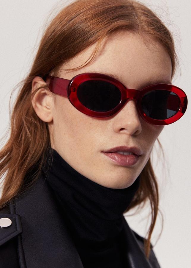 Gafas de sol con montura de pasta de Mango: 15,99 euros.