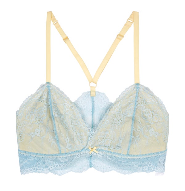 Y para las mamás más sexys, también hay sorpresas. ¡No nos olvidemos de la moda! Este bralette de Iris&Lilly está al alcance de tu mano y muchas otras ideas que encontrarás en la web. 14.38€