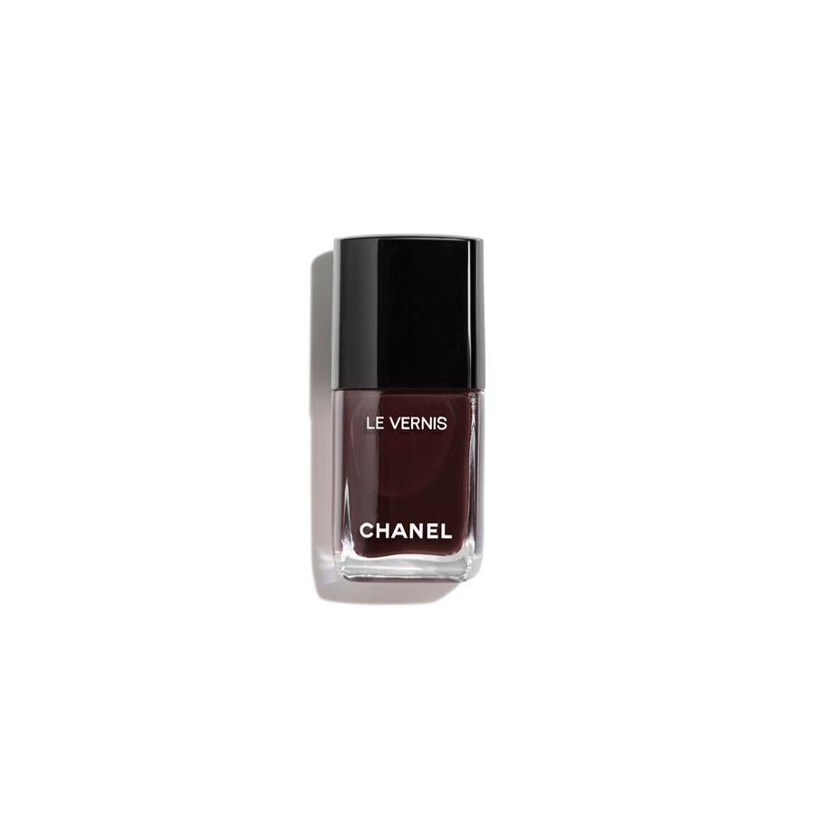 Esmalte Le Vernis tono 618 Brun Contraste de Chanel.