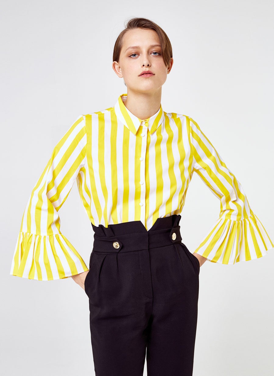 Camisa de rayas amarillas de Uterqüe: 69 euros.