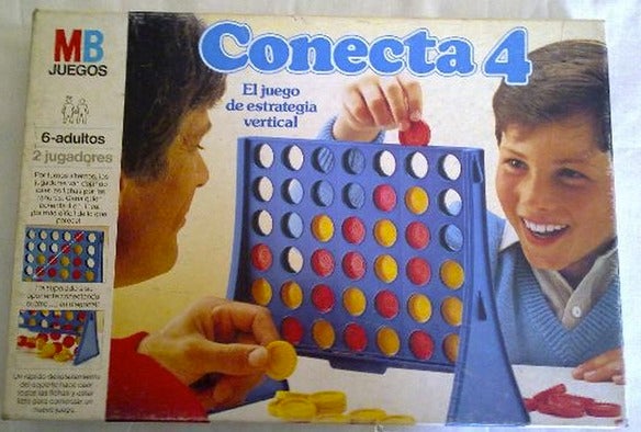 Podías pasar horas y horas tras la barrera de Conecta 4 junto a cualquier otra persona que quisiera retarte. Los piques llegaban a ser graves.