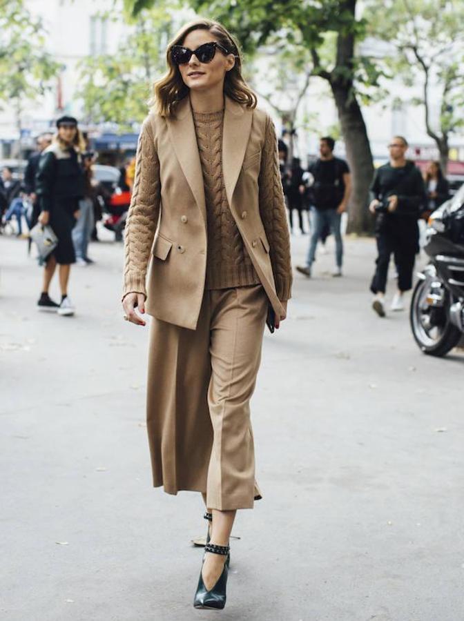 O el cámel, como demuestra en este look Olivia Palermo.