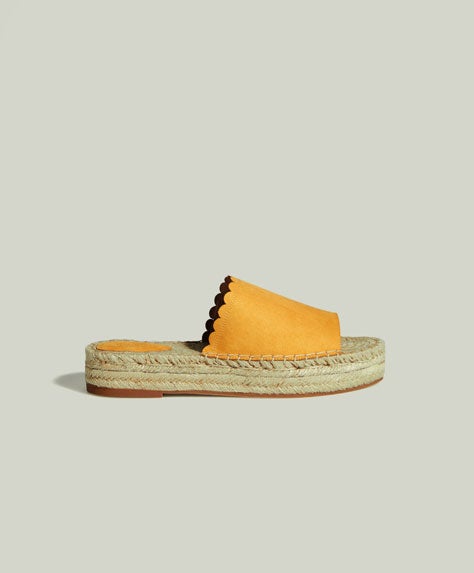 Sandalia yute de Oysho: 27,99 euros.