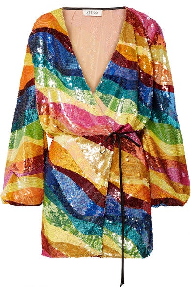 Vestido 'wrap' de lentejuelas con los colores del arcoíris de Attico (2.535 euros)