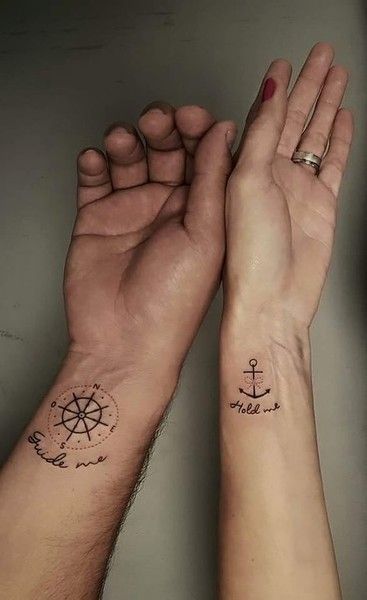No nos digáis que estos tatuajes no son lo más... ¡Qué idea más buena!