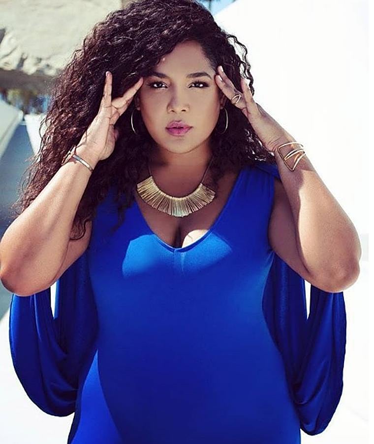 Lornalitz Baez cuenta con 119 mil seguidores en Instagram. Es una modelo portorriqueña que ha sido protagonista del programa 'Curvy Girls' cuya misión es la de ayudar a las mujeres a aceptarse y enorgullecerse de su cuerpo.