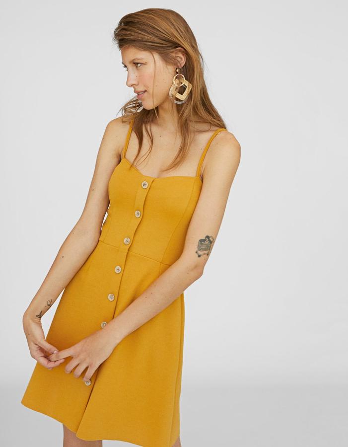 De tirantes y con botones, 19,99 euros.